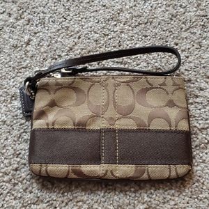 Coach wristlet Brown classic C pattern vintage